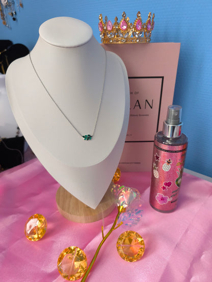Collier Lily